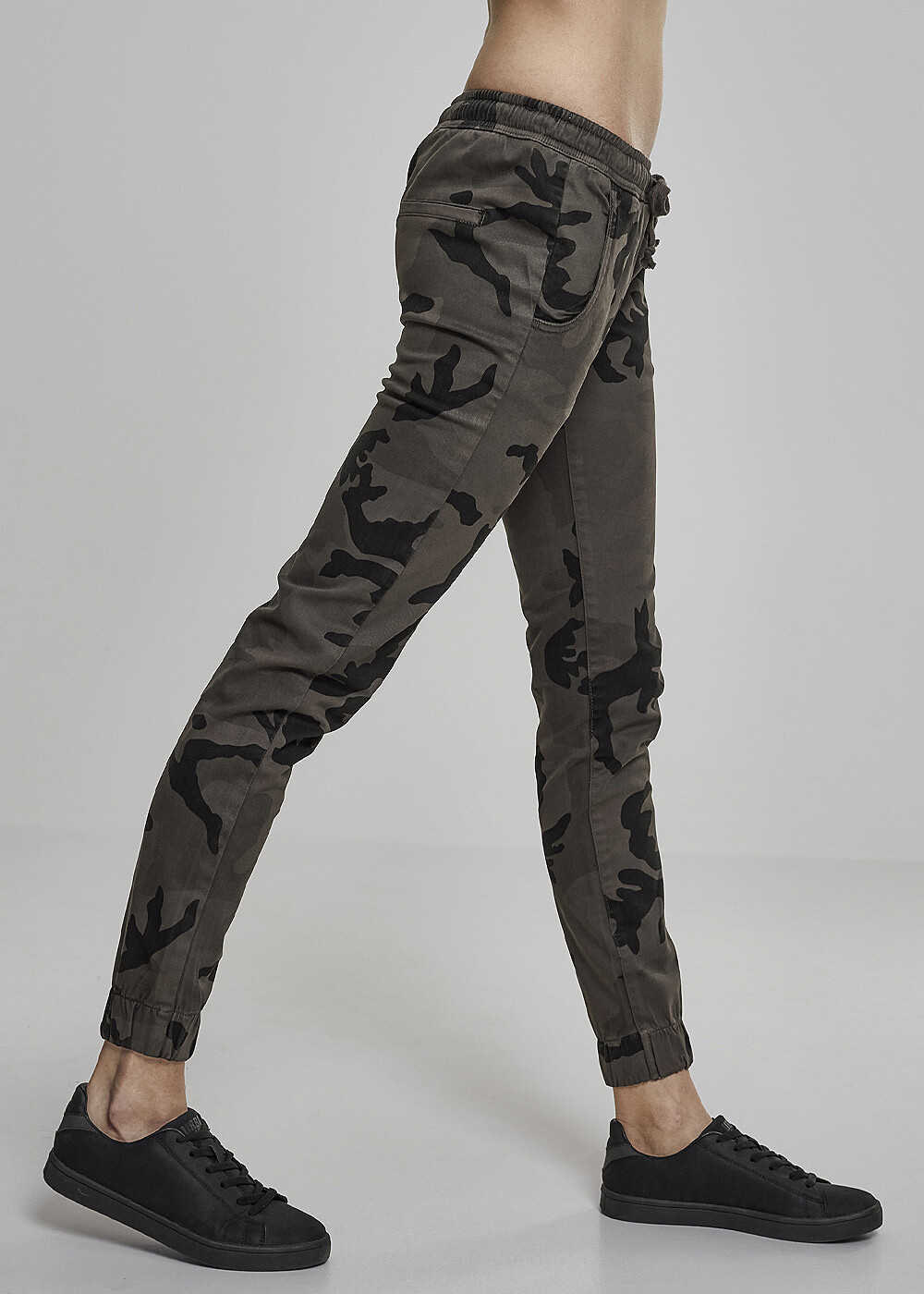 Seventyseven Lifestyle Damen Jogging Pants Camouflage ...