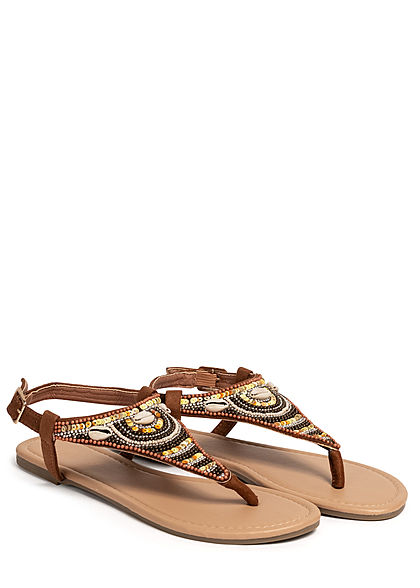 Hailys Damen Schuh Sandale Zehensteg Deko Perlen Muscheln Strasssteine cognac braun
