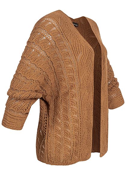 Styleboom Fashion Damen Strickcardigan Lochmuster Rückenausschnitt camel braun