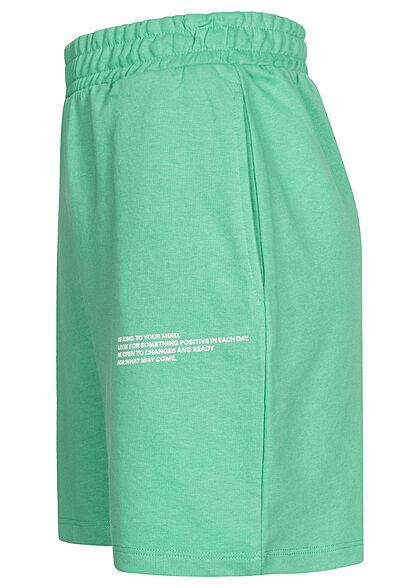 ONLY Dames Korte broek met opdruk op de voorzijde groen