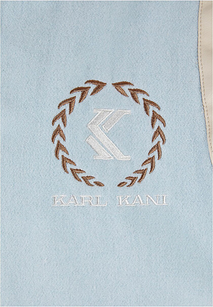 Karl Kani Damen Retro College Jacke mit Knopfleiste und 2-Pockets hell blau
