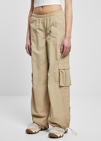 Urban Classics Damen Crinkle Nylon Cargohose mit Tunnelzug concrete beige