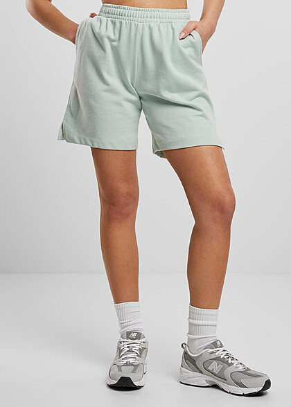 Urban Classics Damen Organic Terry Bermuda Shorts mit 3-Pockets frostmint grn