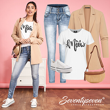 Klassiek ontmoet Modern Outfit 27256